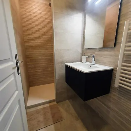 Apartment Premium Dans Belle Demeure - Hyper Centre-ville De *
