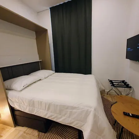 Premium Dans Belle Demeure - Hyper Centre-ville De Apartment